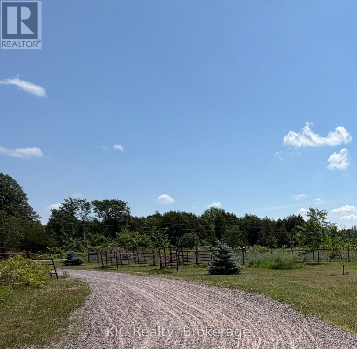 221 JONES ROAD - Image 13