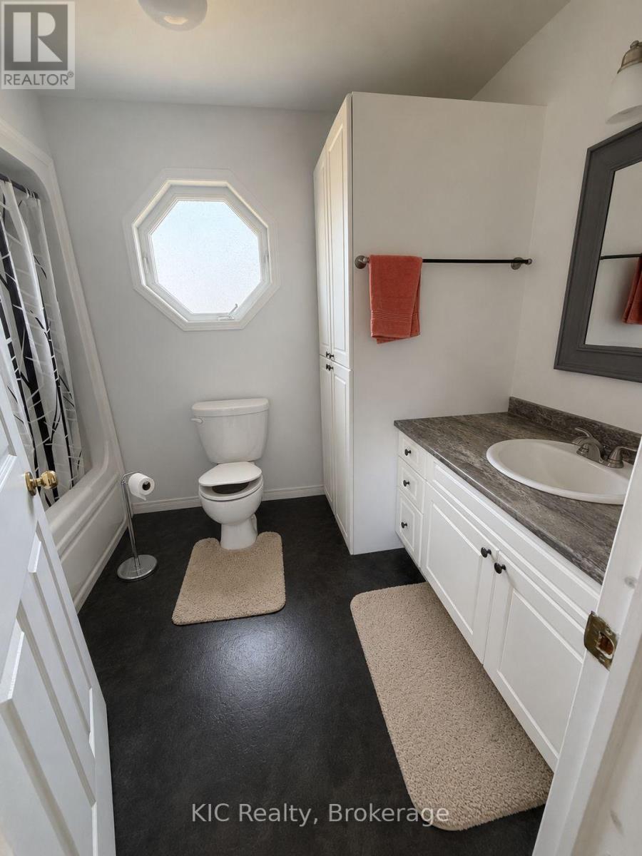 221 JONES ROAD - Image 26