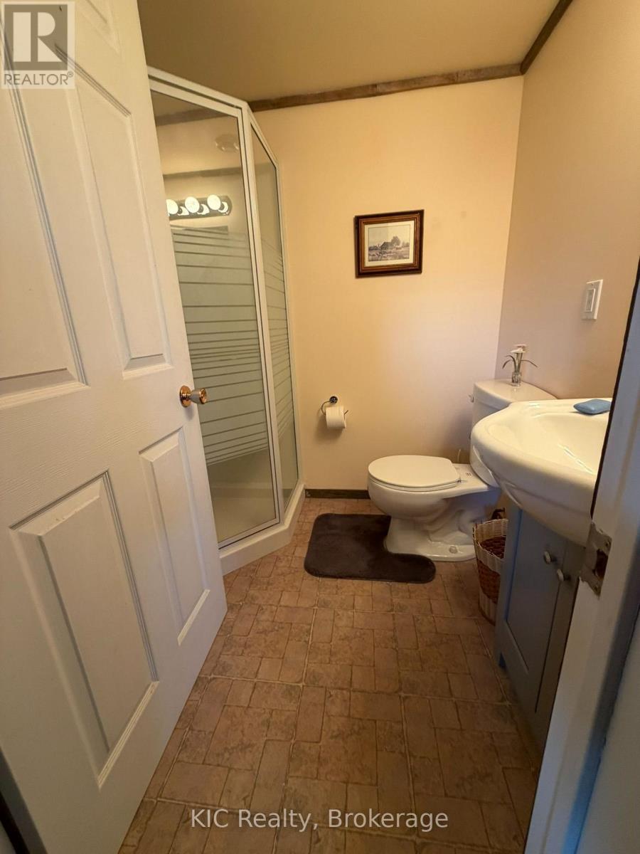 221 JONES ROAD - Image 29