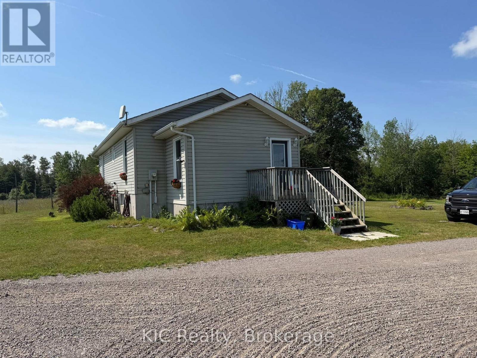 221 JONES ROAD - Image 5