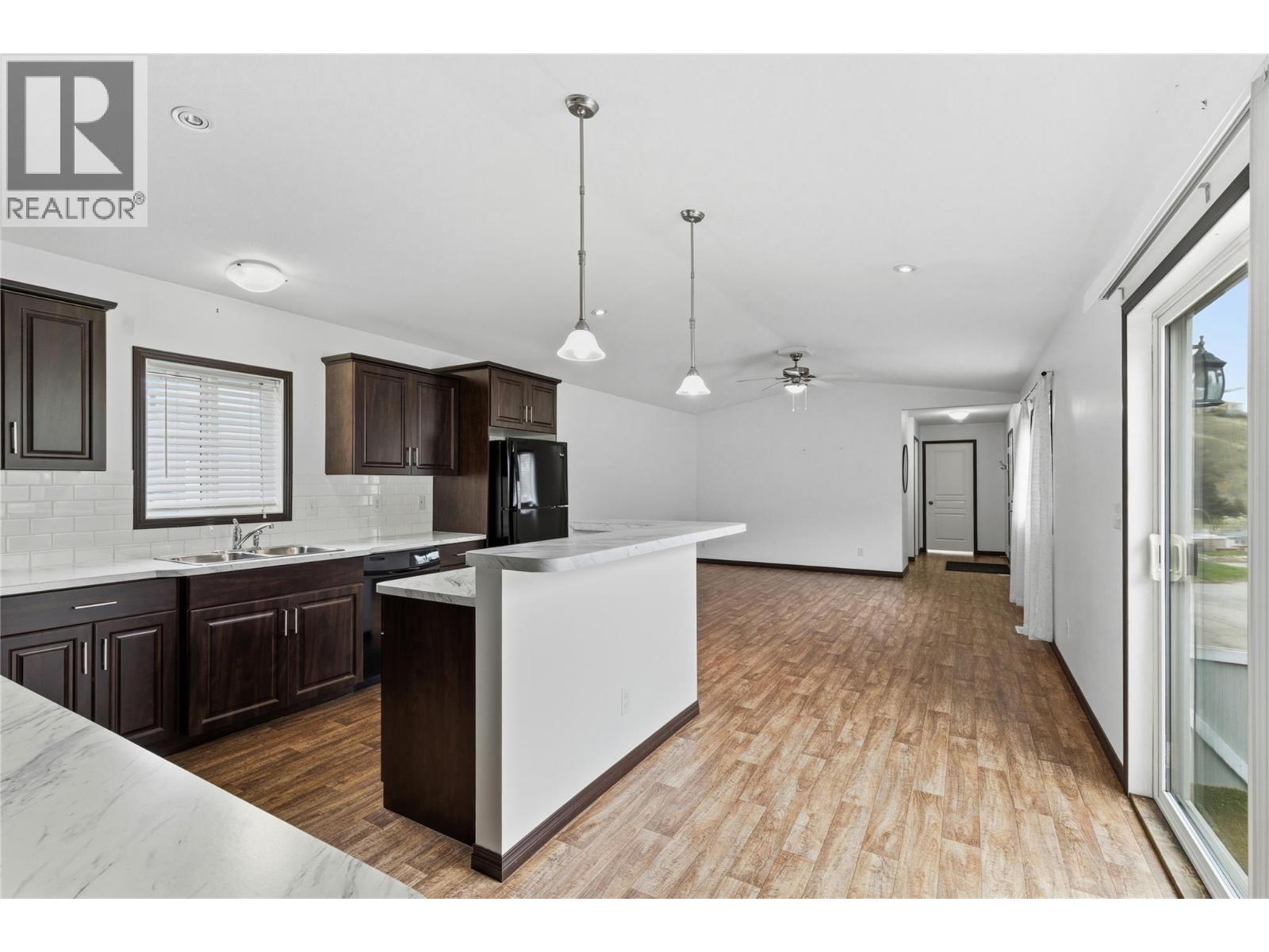 #202 15401 Kalamalka Road - 17