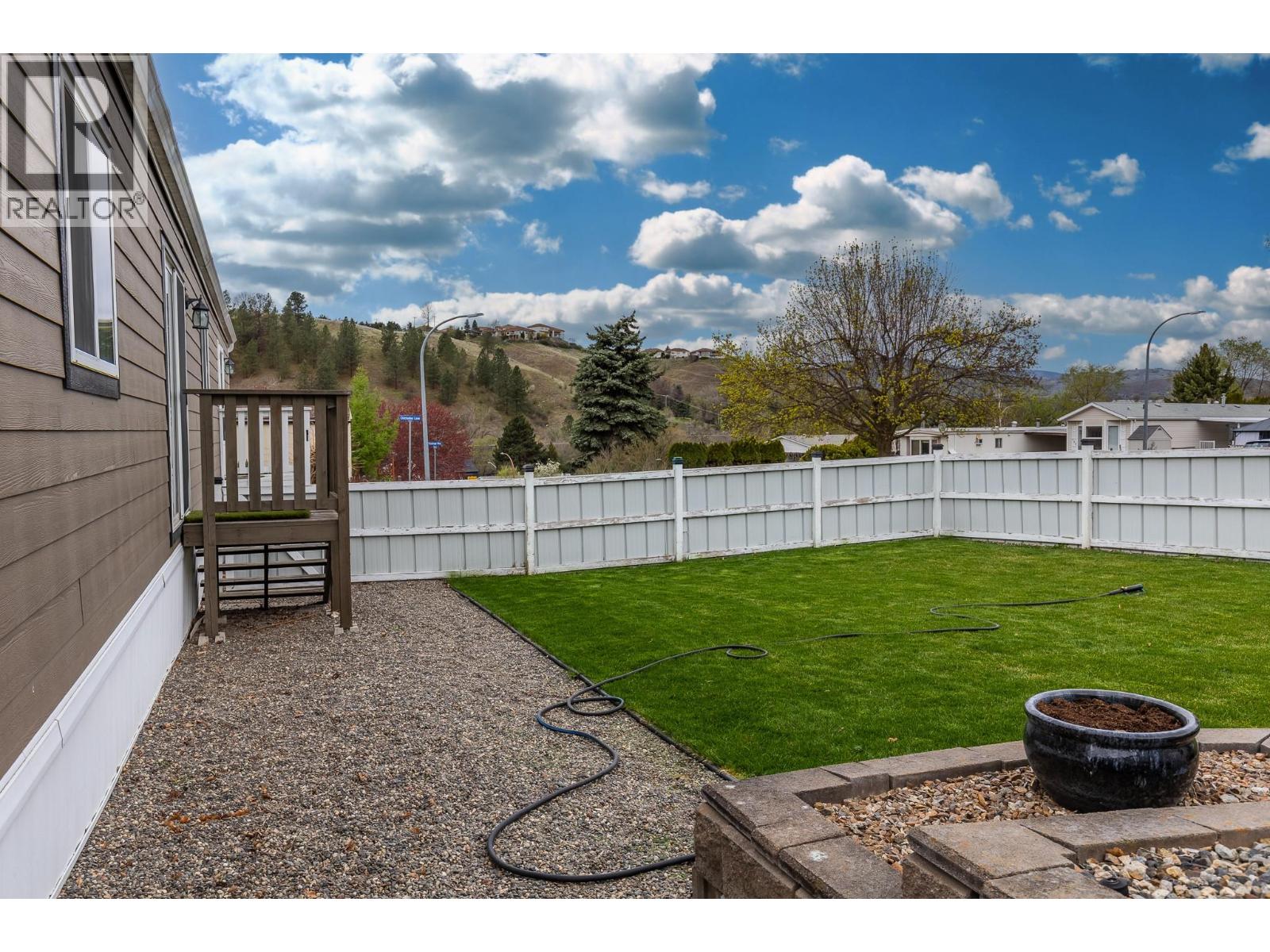 #202 15401 Kalamalka Road - 45