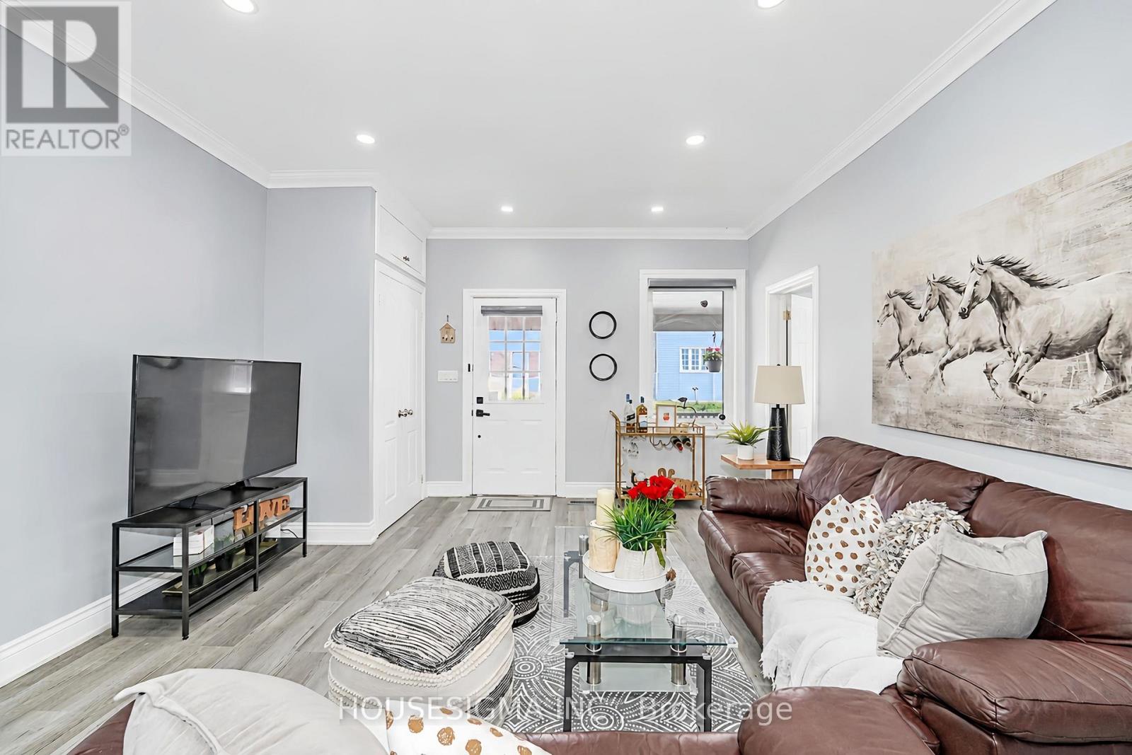 136 CELINA STREET - 10