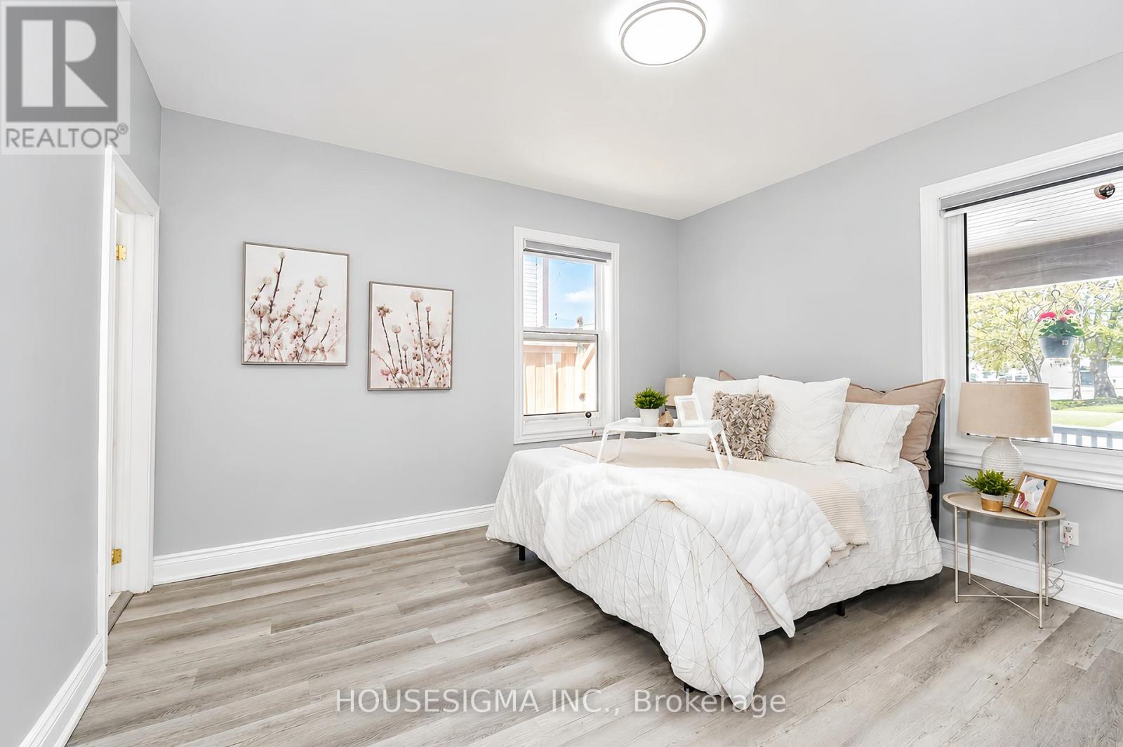 136 CELINA STREET - 17