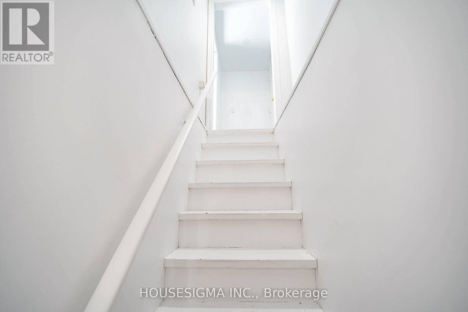 136 CELINA STREET - 27