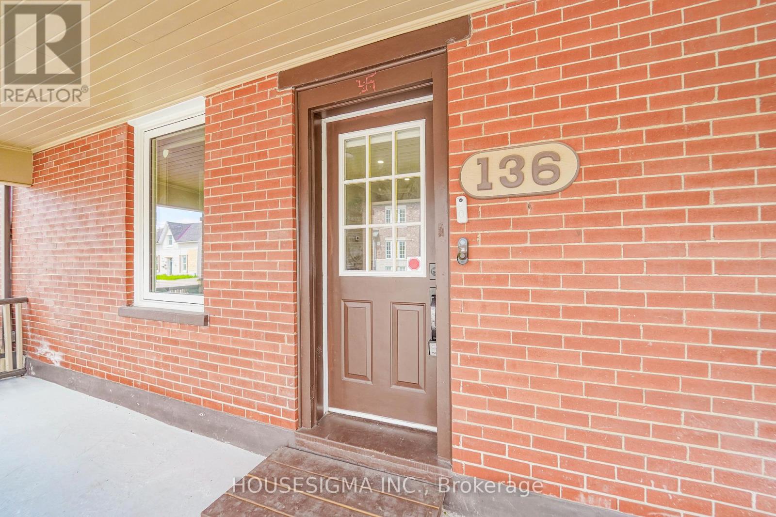 136 CELINA STREET - 5