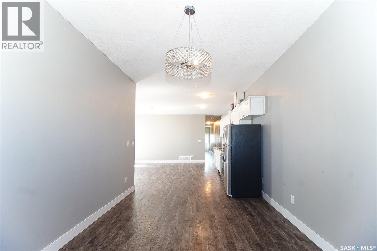 1352 Angus STREET - 23