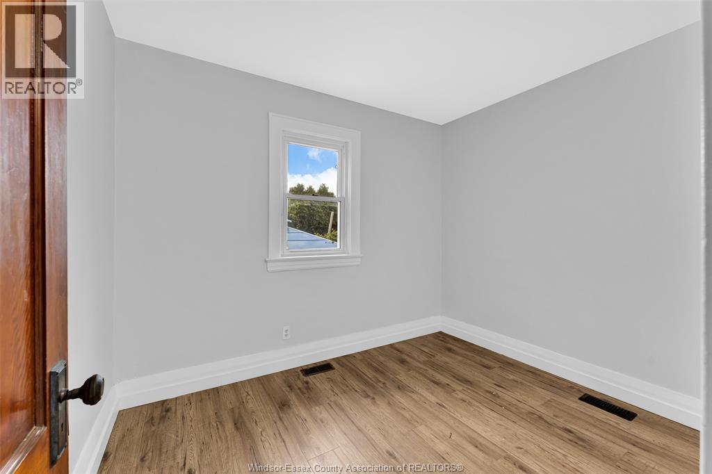 3298 COLLEGE - 11
