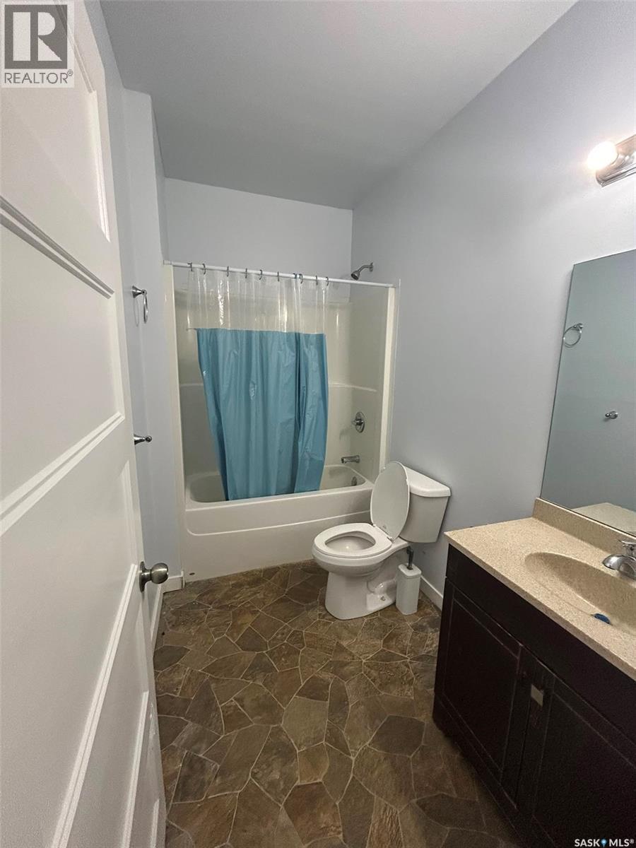 1352 Angus STREET - 44