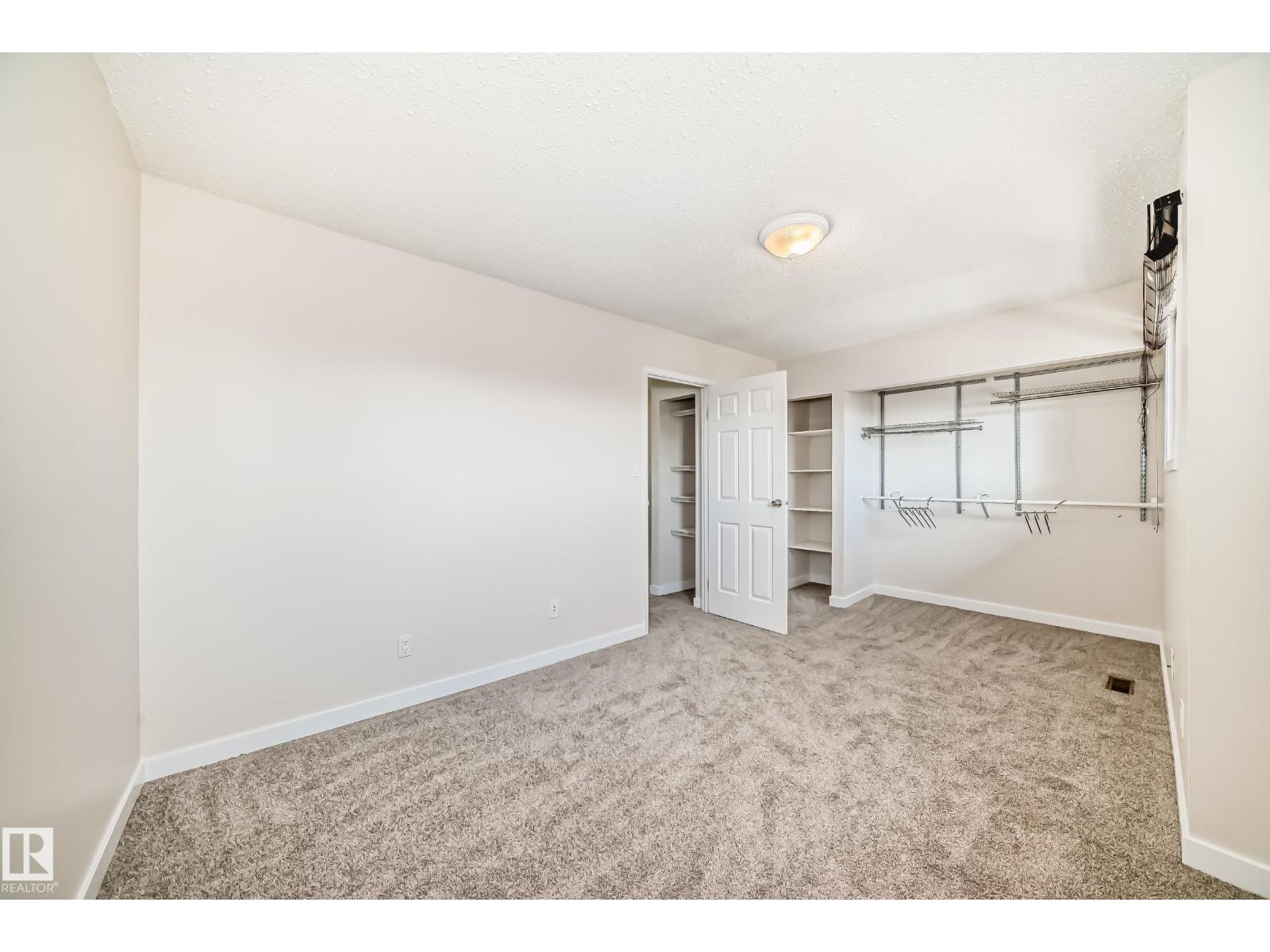 3139 109 ST NW - 29