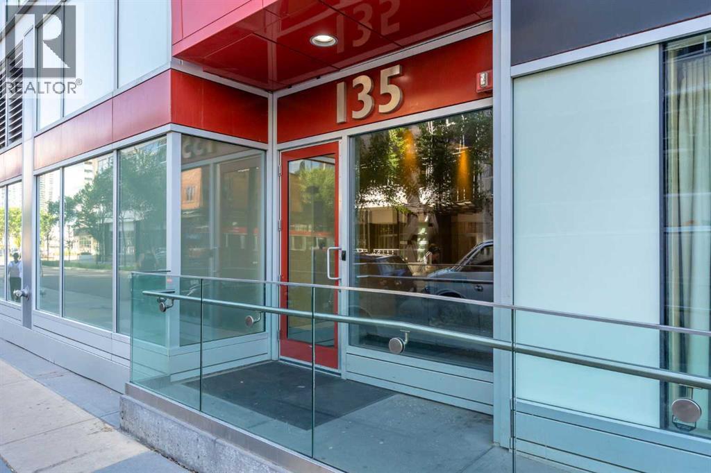 #2010 135 13 Avenue SW - 14