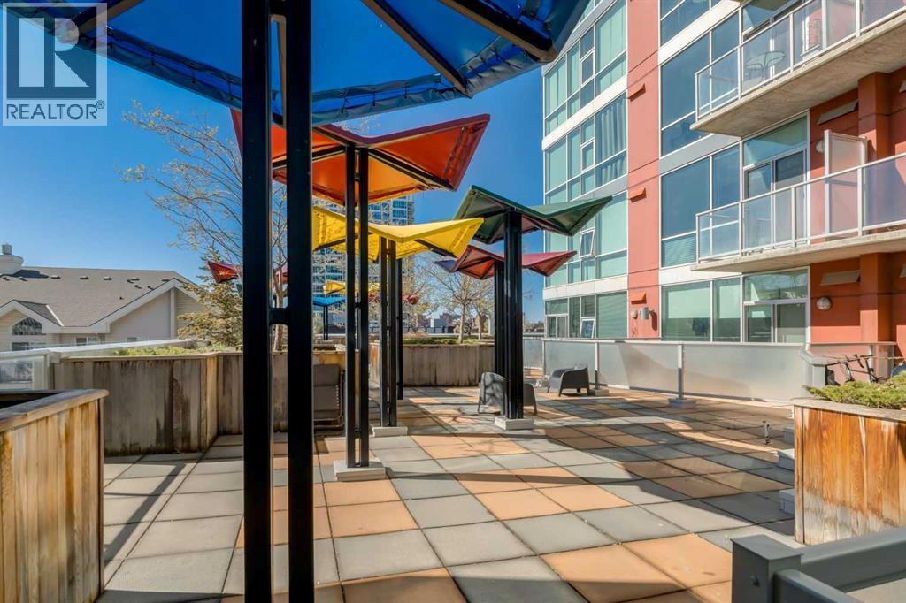#2010 135 13 Avenue SW - 3