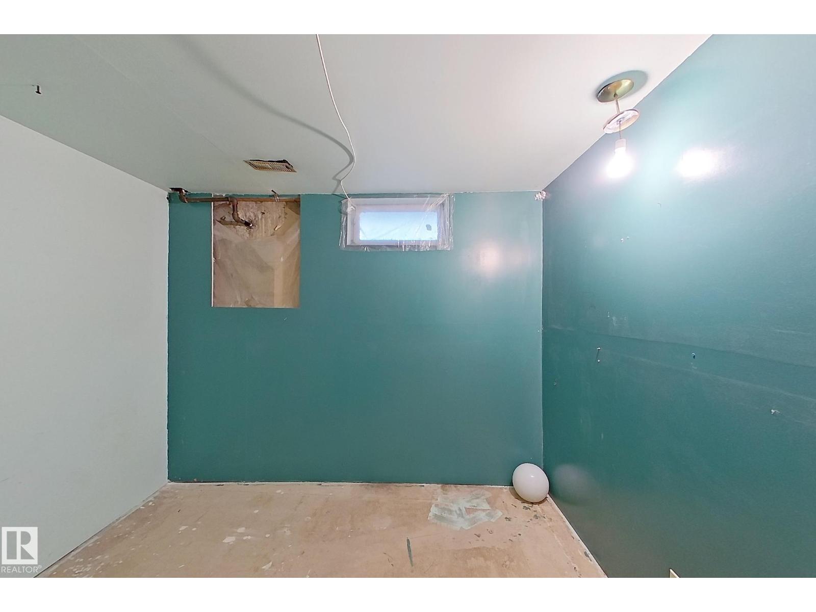 209 Dickinsfield CO NW - 28