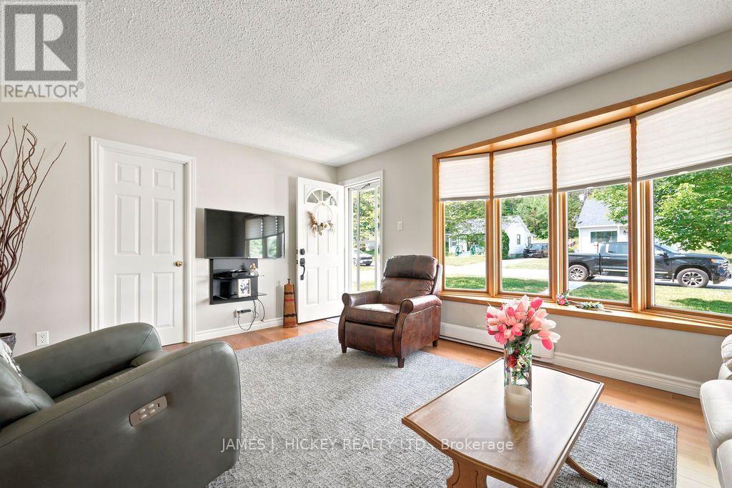 15 SUMMIT STREET - 10