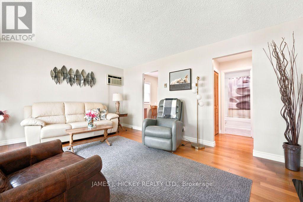 15 SUMMIT STREET - 13