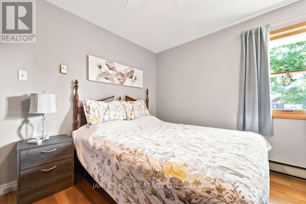 15 SUMMIT STREET - 26