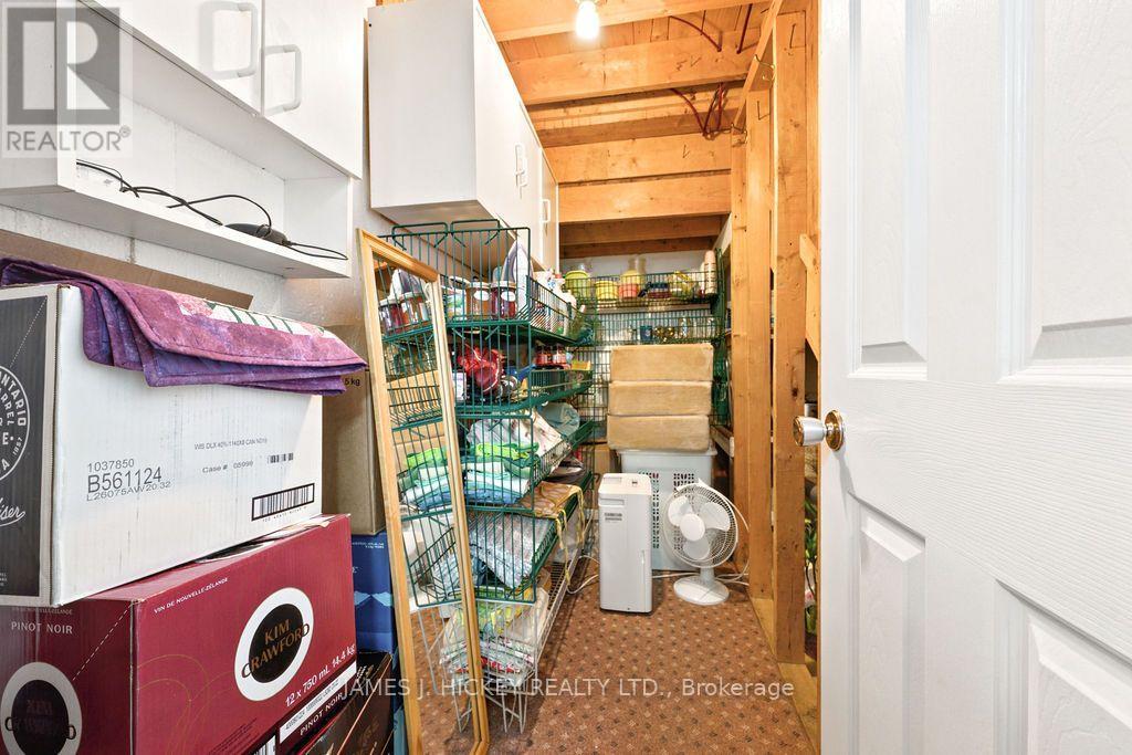 15 SUMMIT STREET - 35