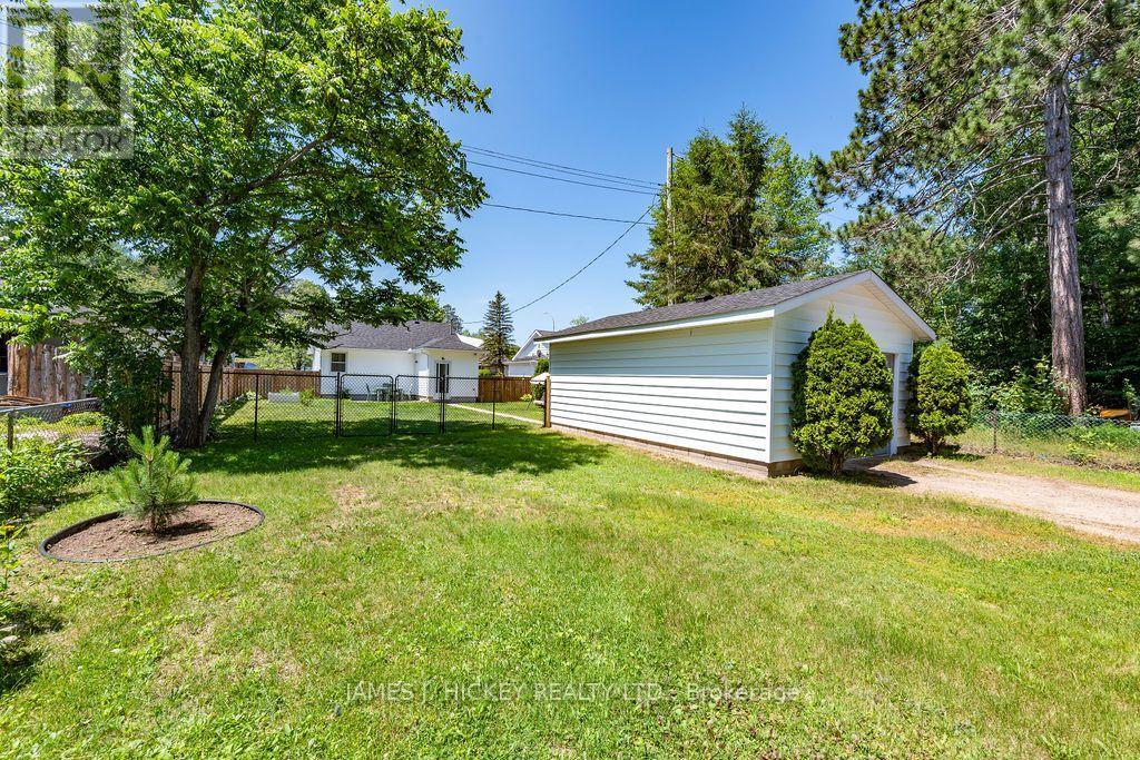 15 SUMMIT STREET - 45
