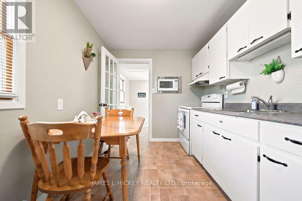 15 SUMMIT STREET - 7