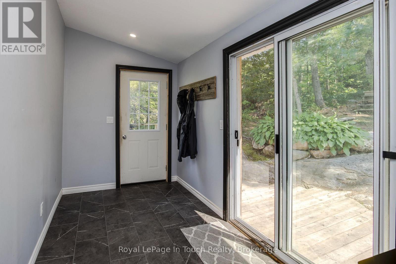9794 GEORGIAN BAY SHORE N - 31
