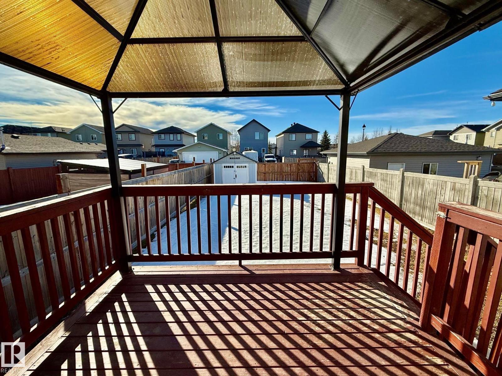 222 SCHUBERT ST - 25