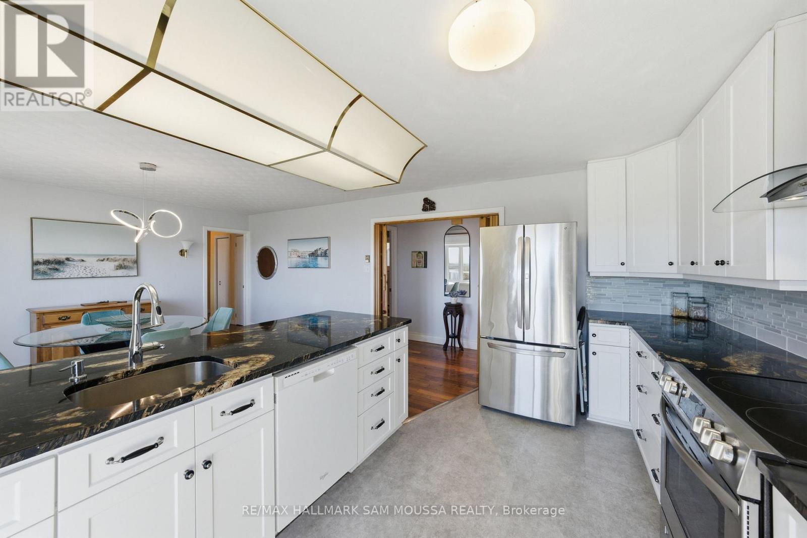 122 COLONEL NICHOLSON LANE - 19