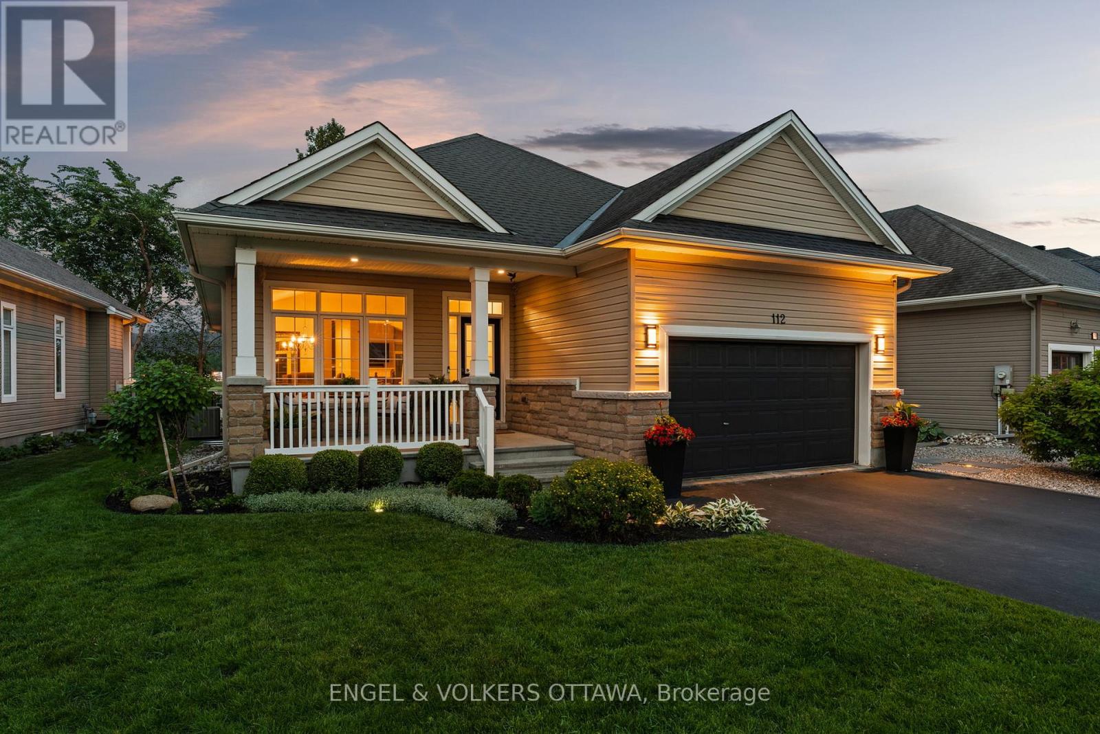 112 EQUINELLE DRIVE - 2