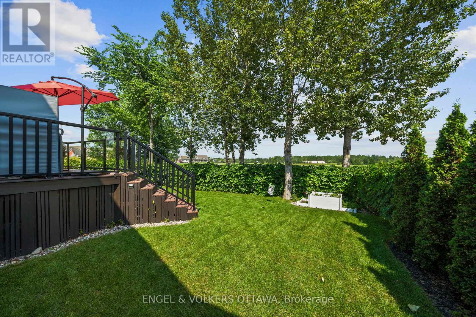 112 EQUINELLE DRIVE - Image 35