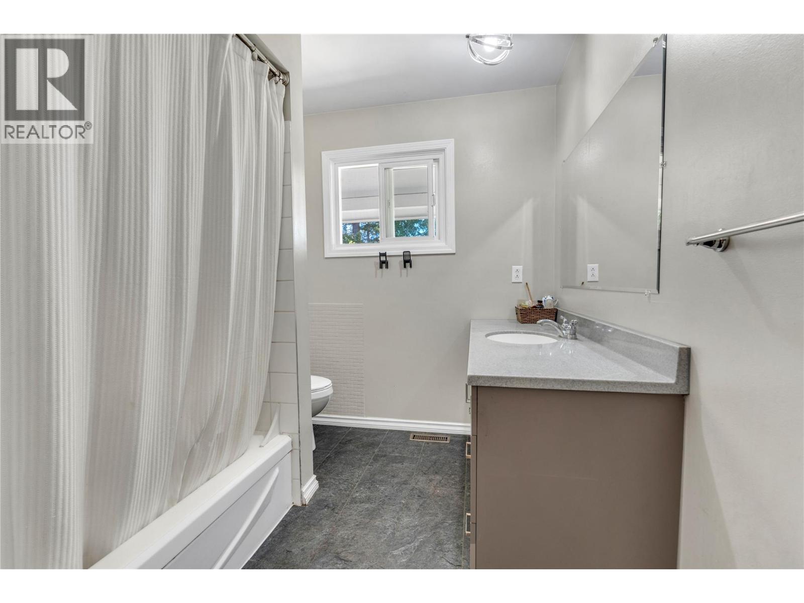 299 Panorama Crescent, Princeton