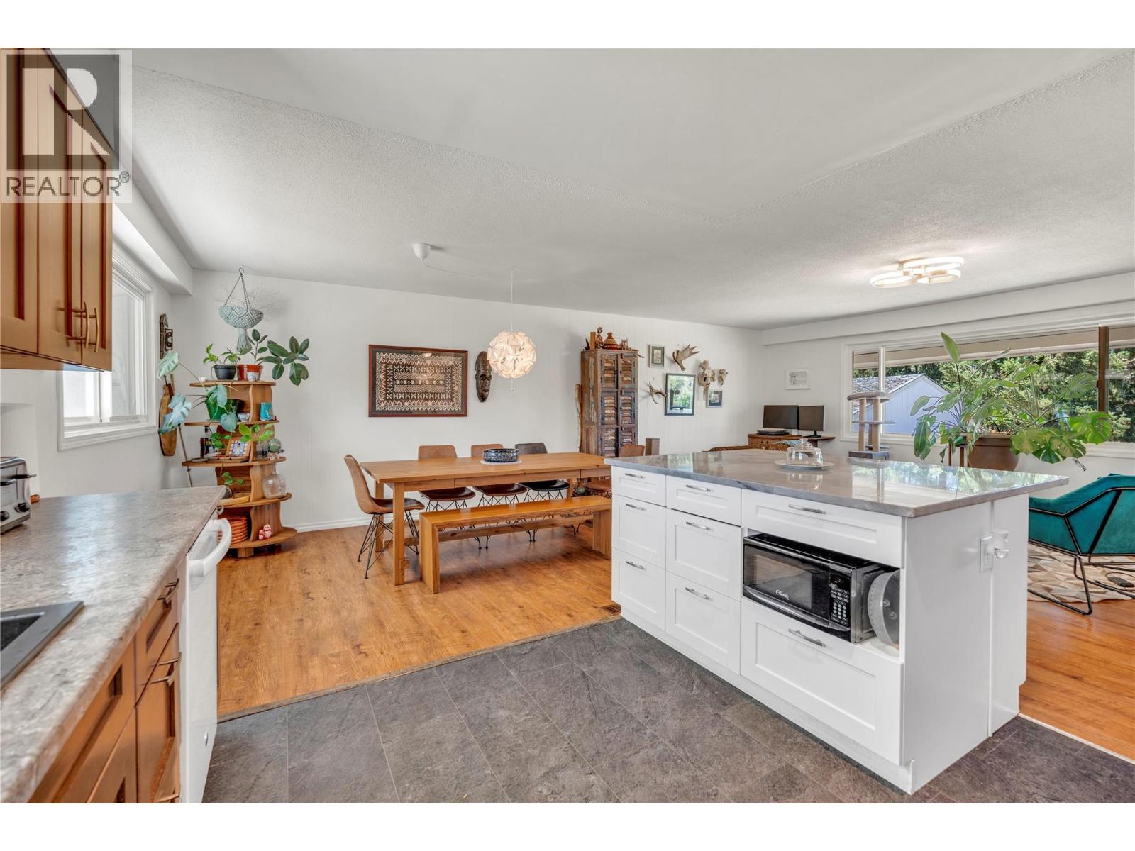 299 Panorama Crescent, Princeton