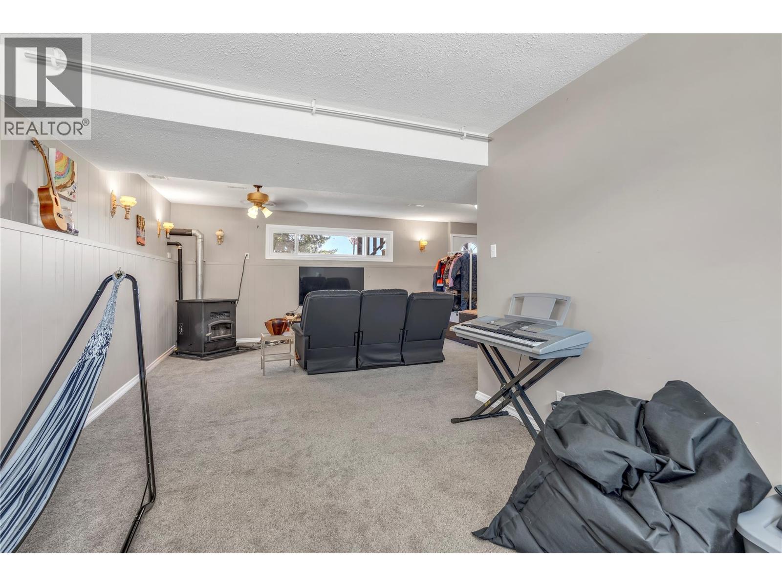 299 Panorama Crescent, Princeton