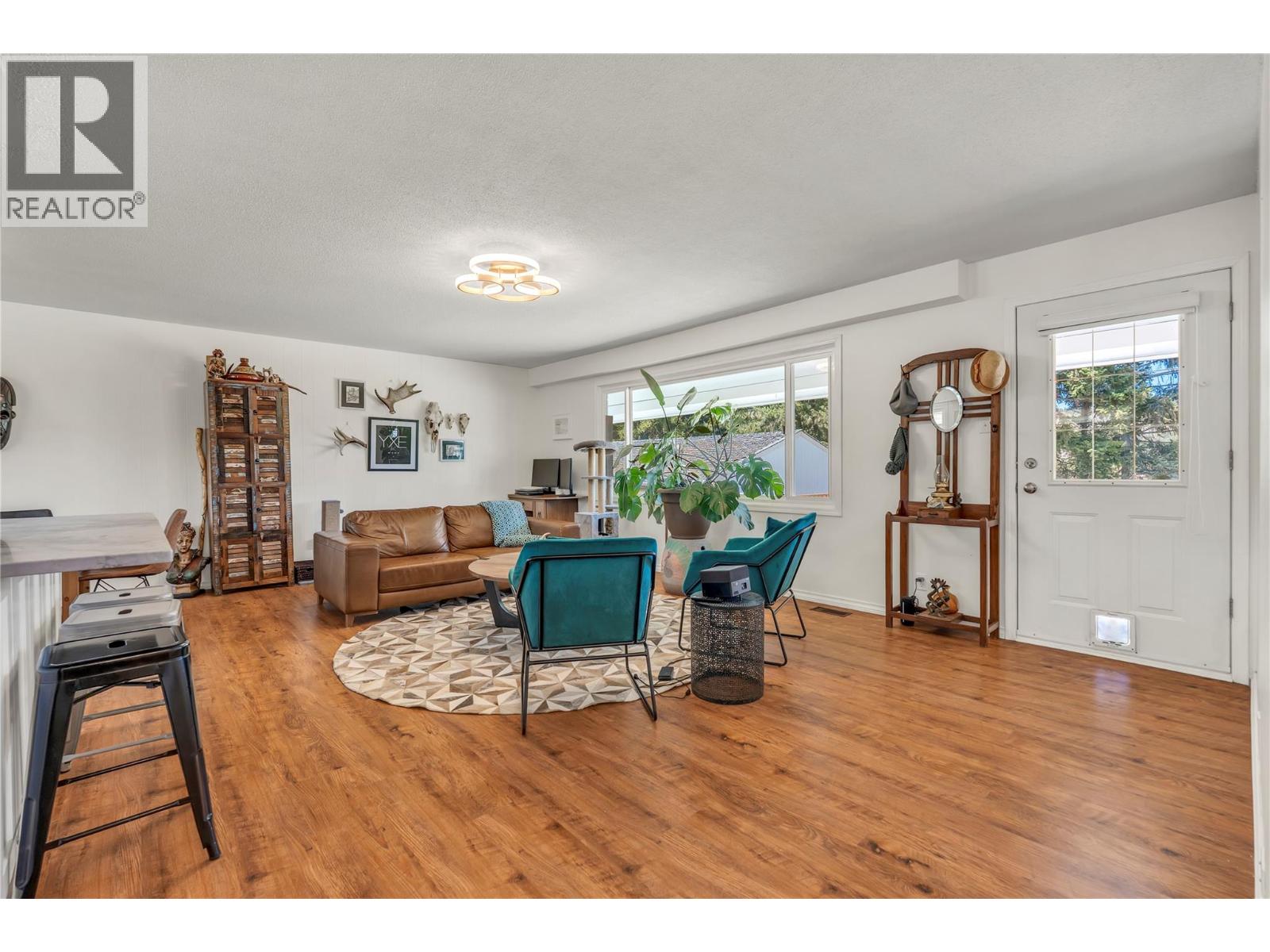 299 Panorama Crescent, Princeton