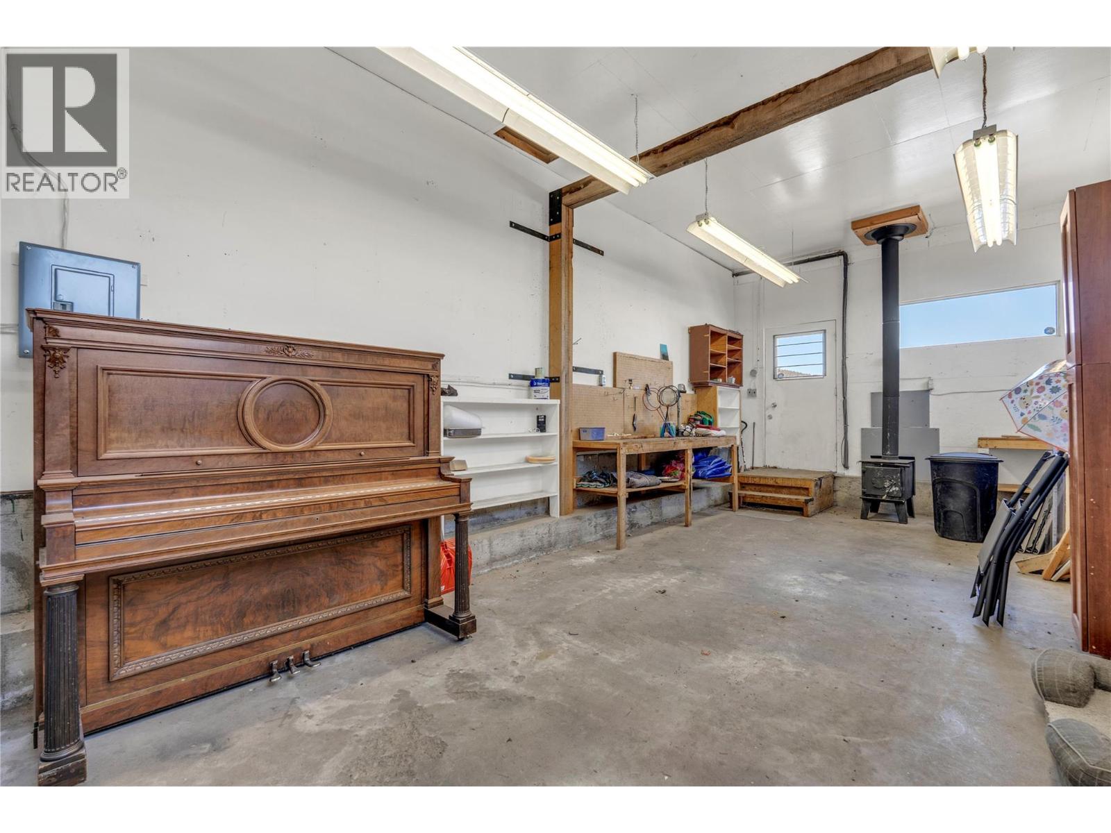 299 Panorama Crescent, Princeton