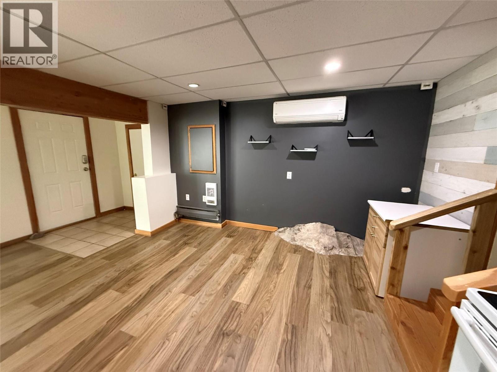 588 Alpine Lane E, Revelstoke