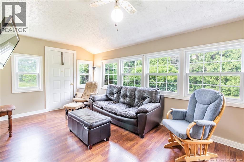 4390 Route 105 - Image 11