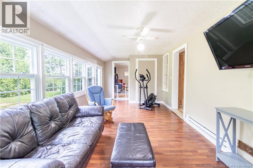 4390 Route 105 - Image 12