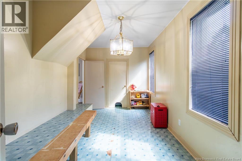 4390 Route 105 - Image 16