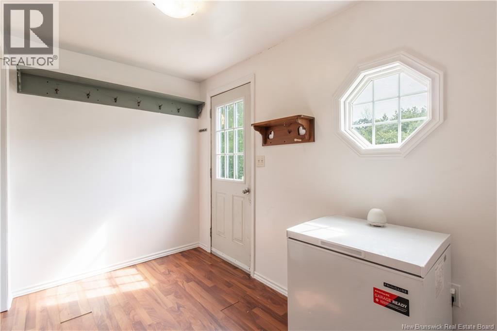 4390 Route 105 - Image 17