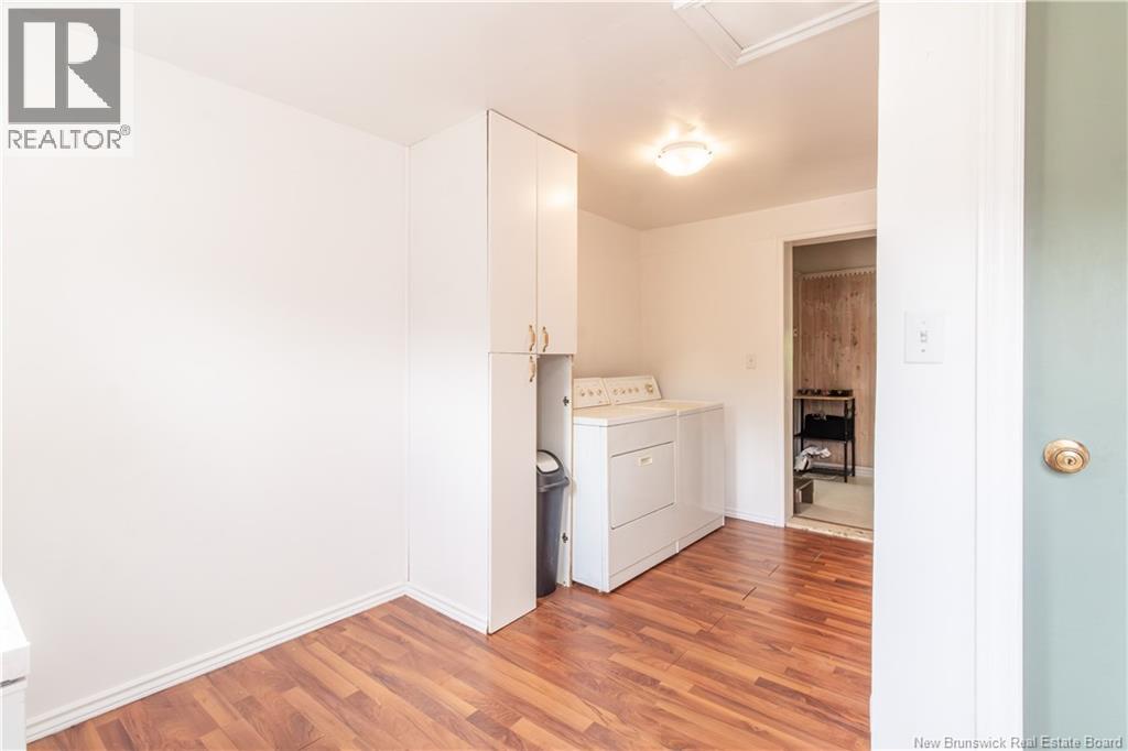 4390 Route 105 - Image 19