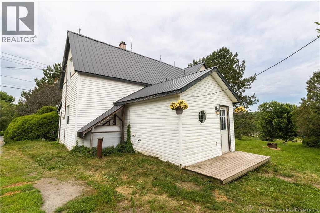 4390 Route 105 - Image 29