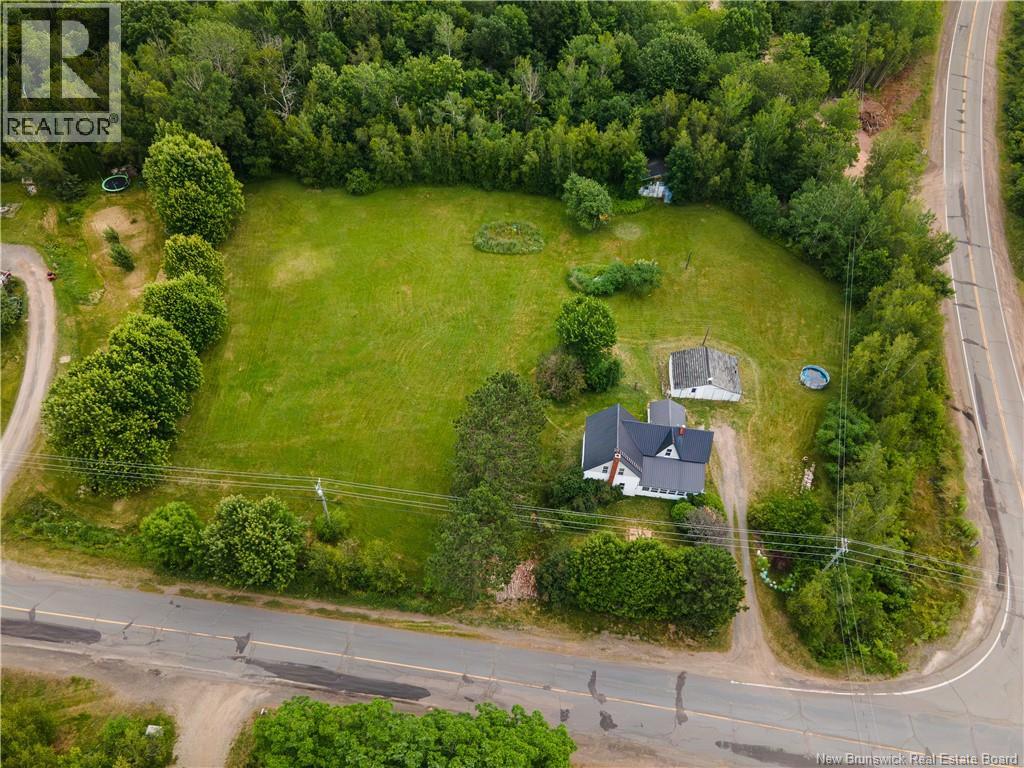 4390 Route 105 - Image 37
