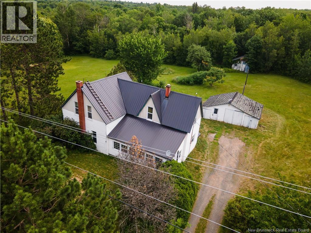 4390 Route 105 - Image 38