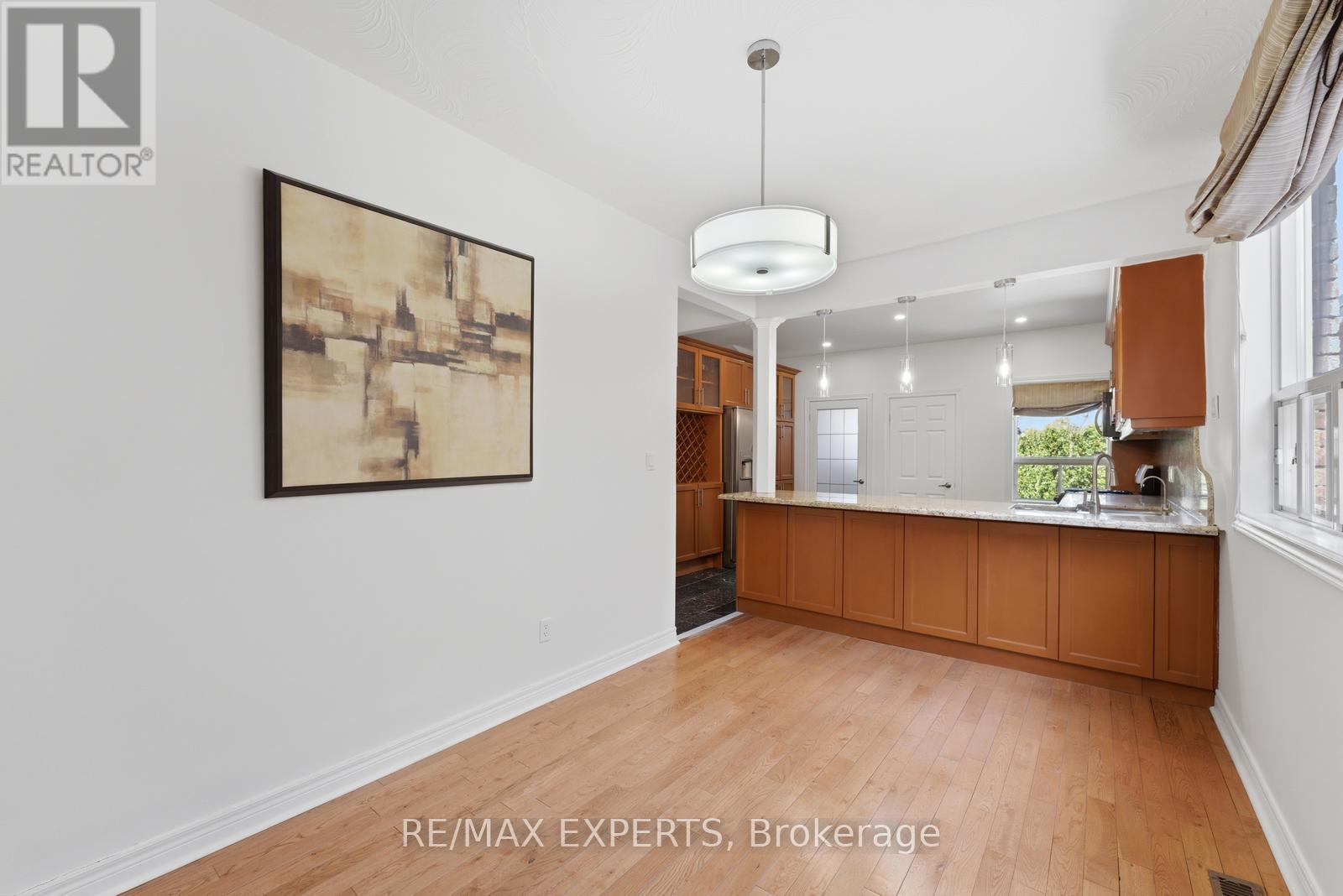 148 ASCOT AVENUE - 10