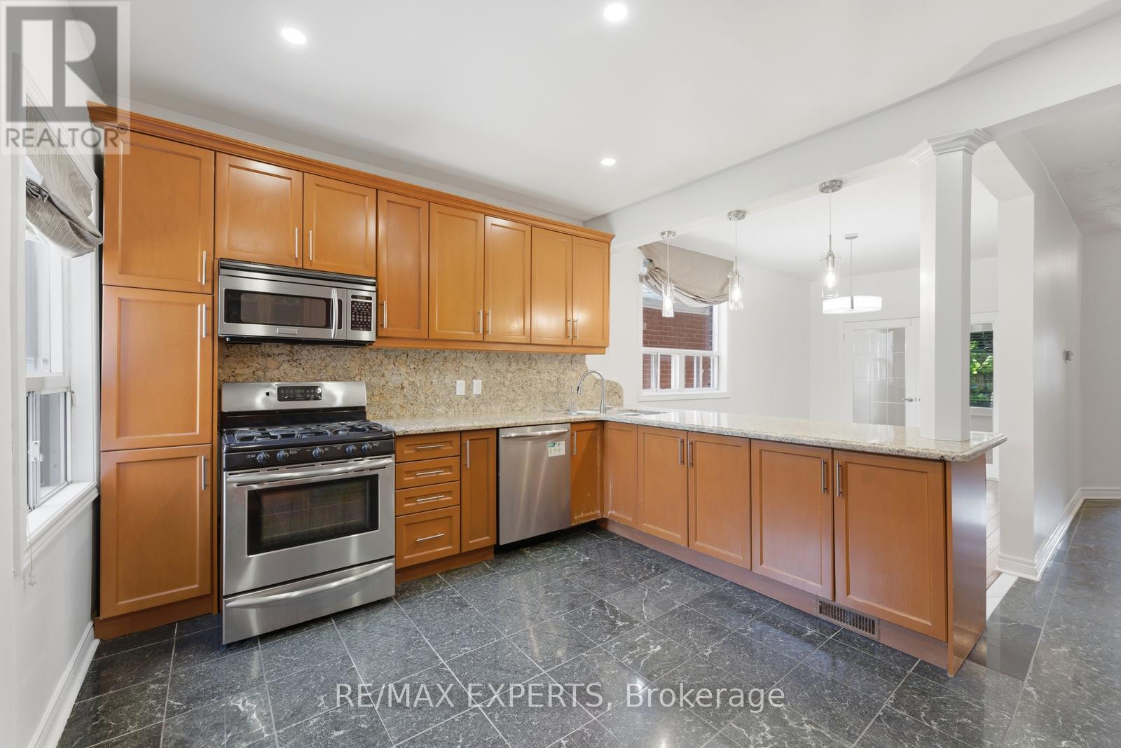 148 ASCOT AVENUE - 14