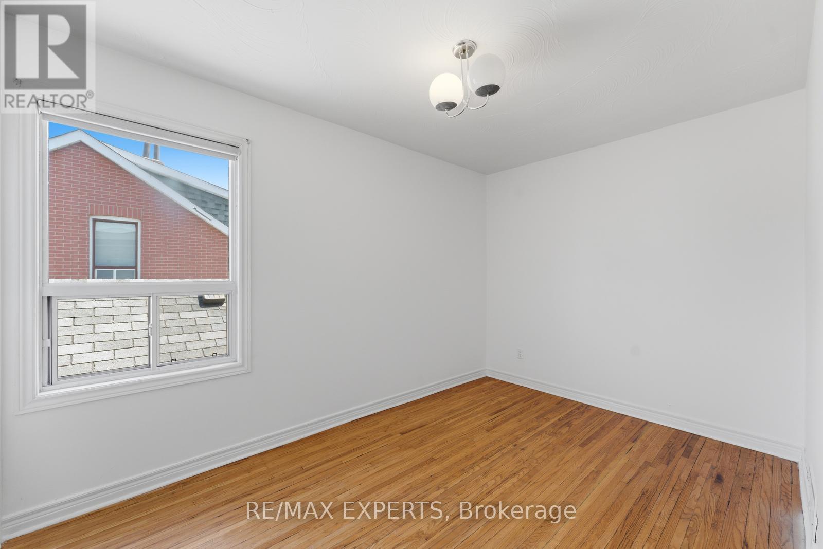 148 ASCOT AVENUE - 20