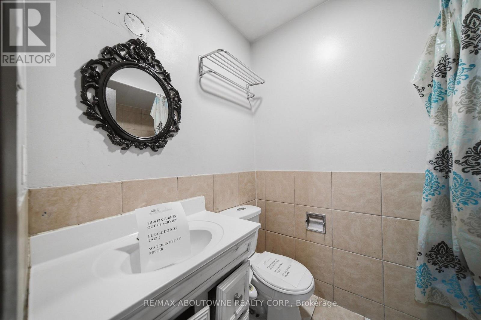 34 SEABORN ROAD - 11