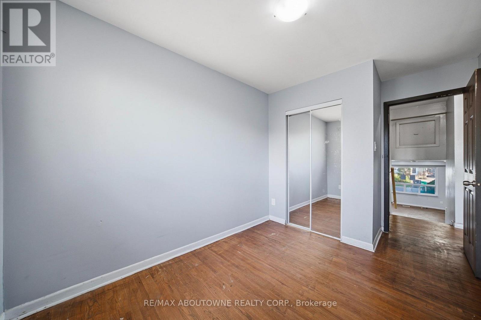 34 SEABORN ROAD - 13