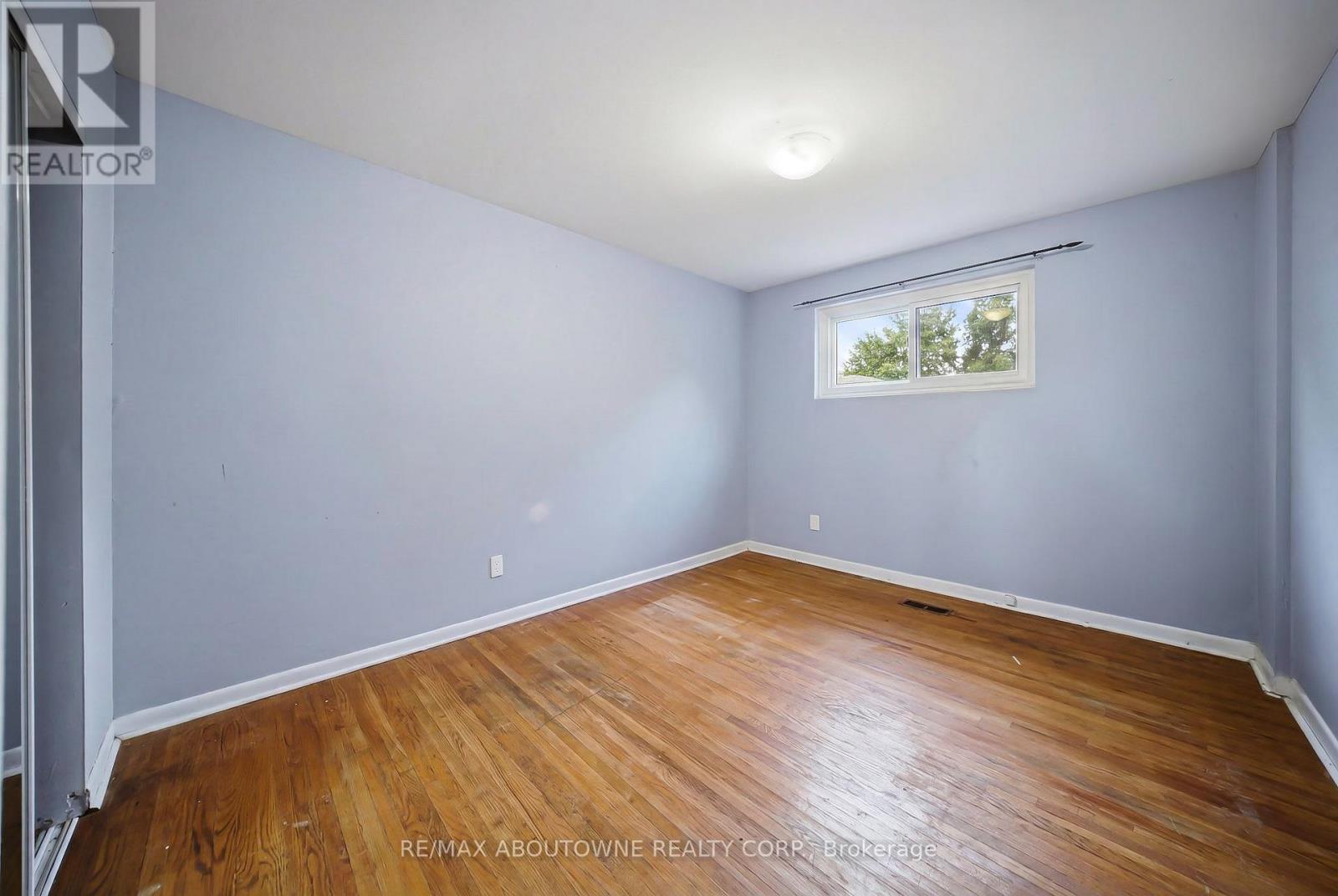 34 SEABORN ROAD - 14