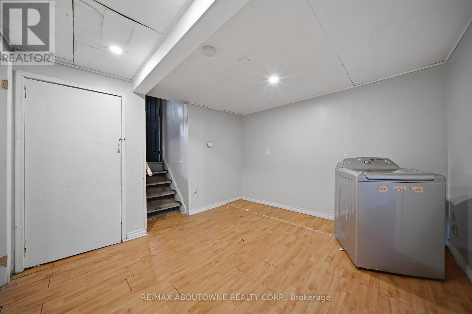 34 SEABORN ROAD - 20