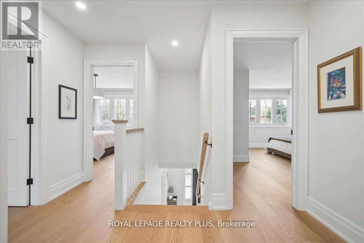 1594 CALUMET PLACE - 33